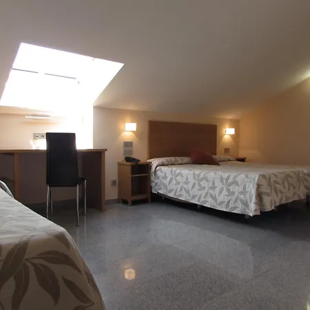 Hotel Palacio De Asturias 3*