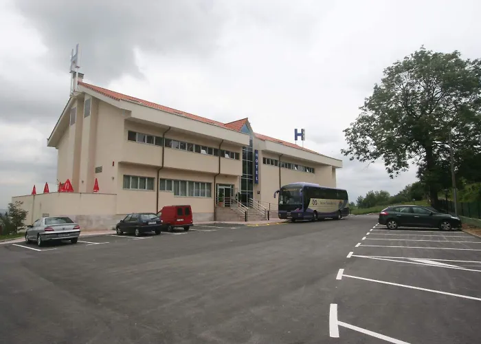 Palacio De Asturias Hotel Oviedo