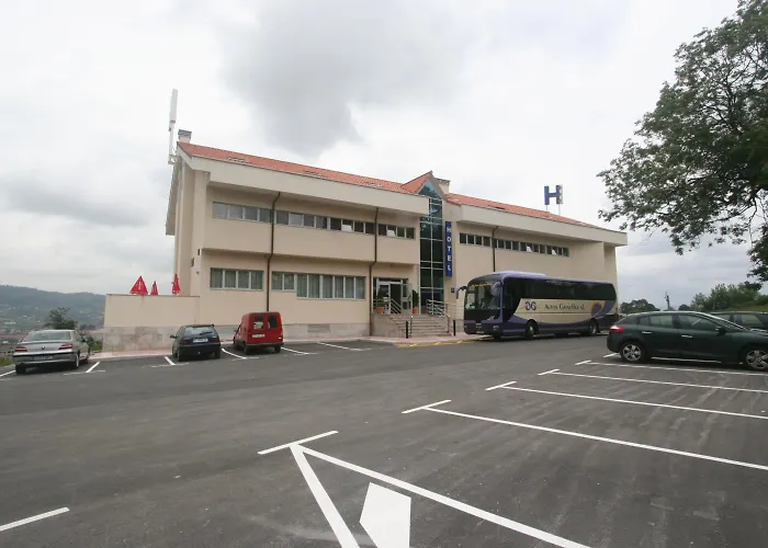 Hotel Palacio De Asturias 3*