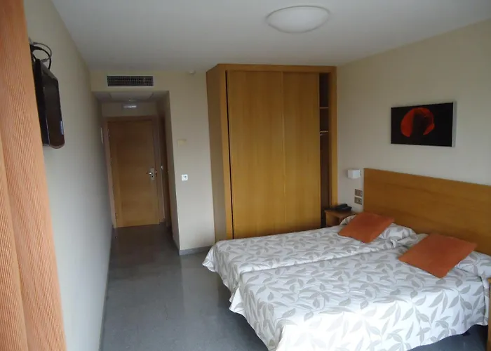 Hotel Palacio De Asturias 3*